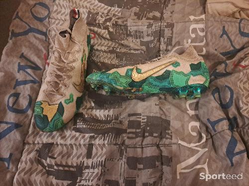 Football - Crampons mouler montantes  - photo 3