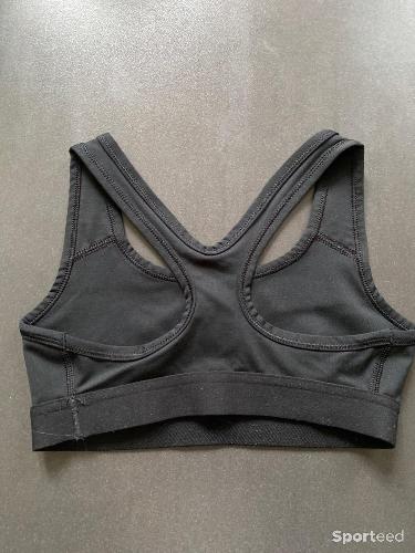Fitness / Cardio training - Brassière noir Nike taille S - photo 5
