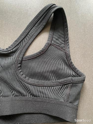 Fitness / Cardio training - Brassière noir Nike taille S - photo 5