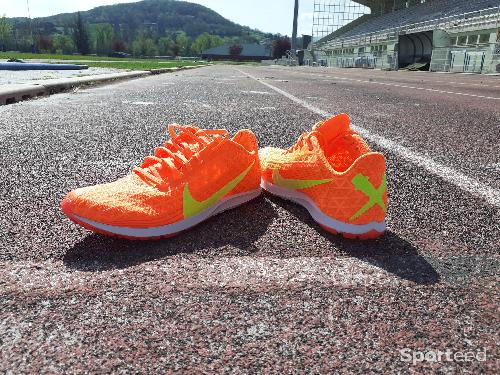 Chaussures d'athlétisme à pointes