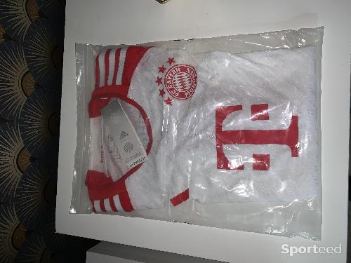 Football - Maillot Fc Bayern 2023/24 - photo 3