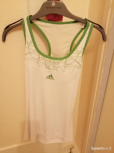 Tee shirt tennis