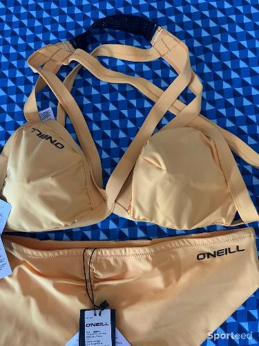 Sportswear - Maillot de bain marque O Neill taille 42  - photo 4