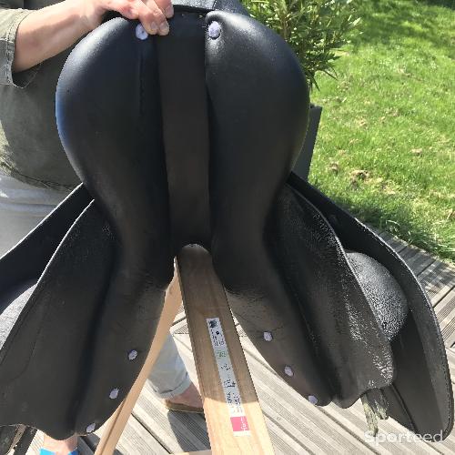 Equitation - Selle Sport Mondange 17,5 pouces NEUVE - photo 6