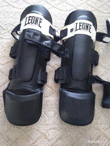Prothèges Tibias boxe Thaï Kikboxing 