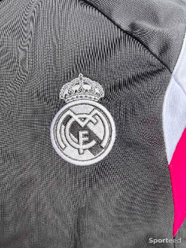 Football - Veste réal Madrid  - photo 6