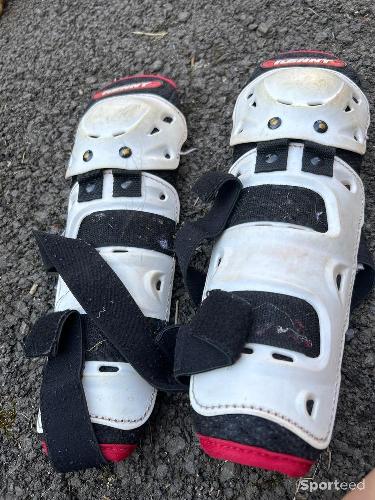 Genouillères moto cross 