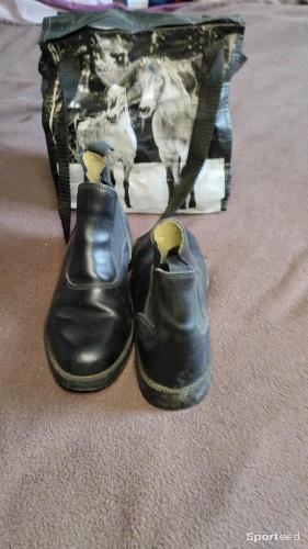 Equitation - Chaussures (bottines)avec un petit sac  - photo 5