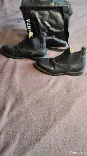 Equitation - Chaussures (bottines)avec un petit sac  - photo 5