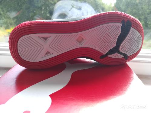 Handball - Chaussure de hand puma accelerate turbo nitro 37,5 - photo 4