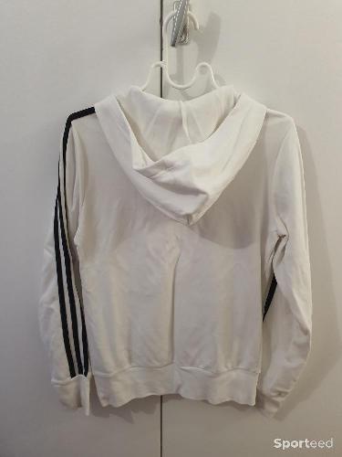 Sportswear - Veste sport à capuche Adidas blanc et noir taille 42 - photo 5