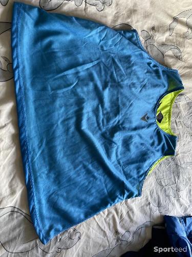 Tee shirt réversible taille m