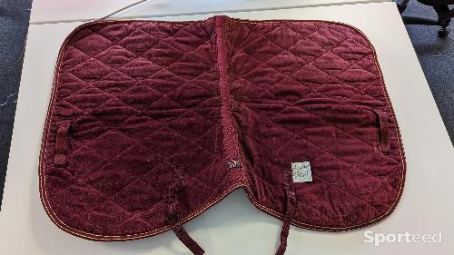Tapis d'équitation bordeaux