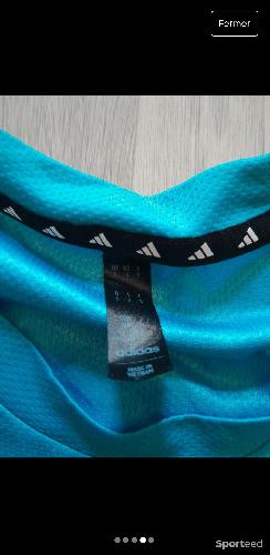 Football - Tshirt de Football adidas. - photo 6