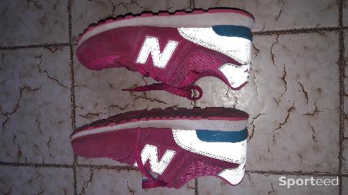 Sportswear - New Balance Très joli paire de basket 574 rose fuchsia - photo 6