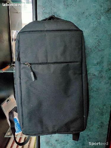 Sac à dos/ cartable neuf