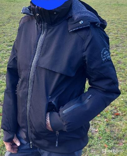 Nouveau blouson Bikar Pro de HV polo