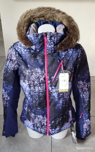 Ski alpin - Veste de ski Roxy neuve  - photo 6