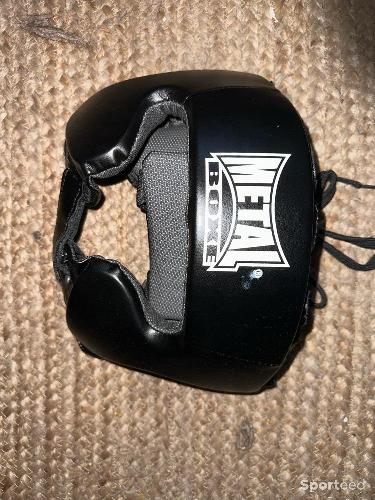 Casque de boxe