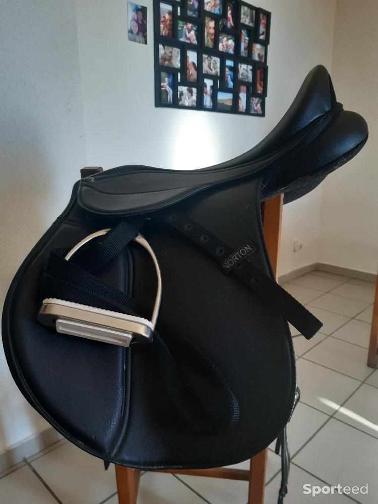 Equitation - Selle mixte 17' - photo 2