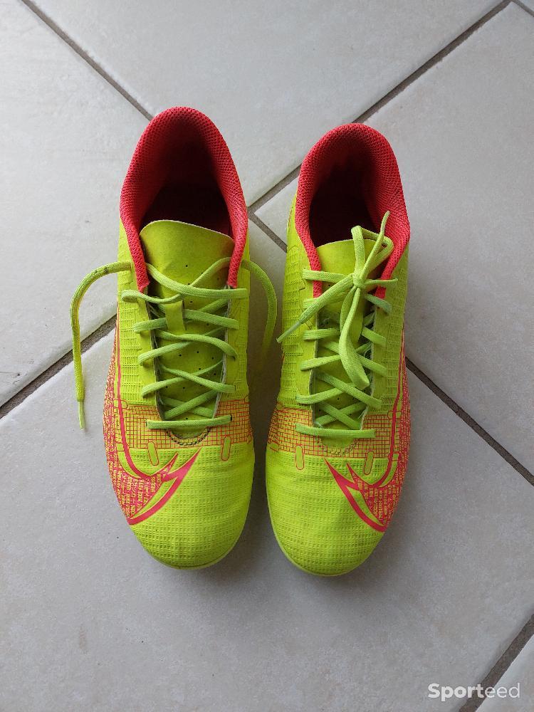 Football - Chaussures de foot NIKE Mercurial pointure 42 - photo 1