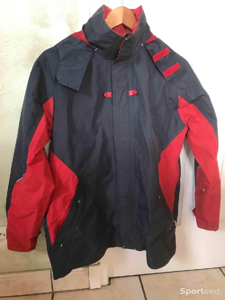 Sportswear - Veste Imperméable Décathlon Garçon 14 ans  - photo 1