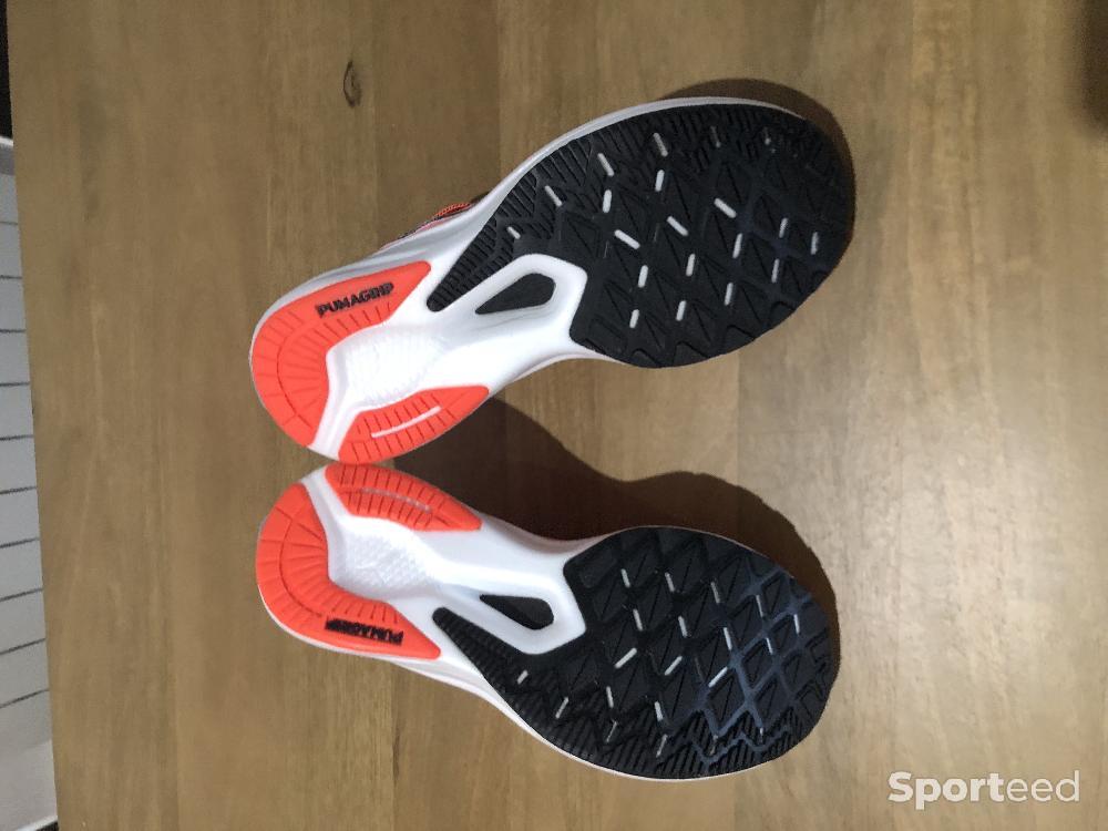 Course à pied route - Chaussures Puma Deviate Nitro Lava Blast Puma Black - photo 3