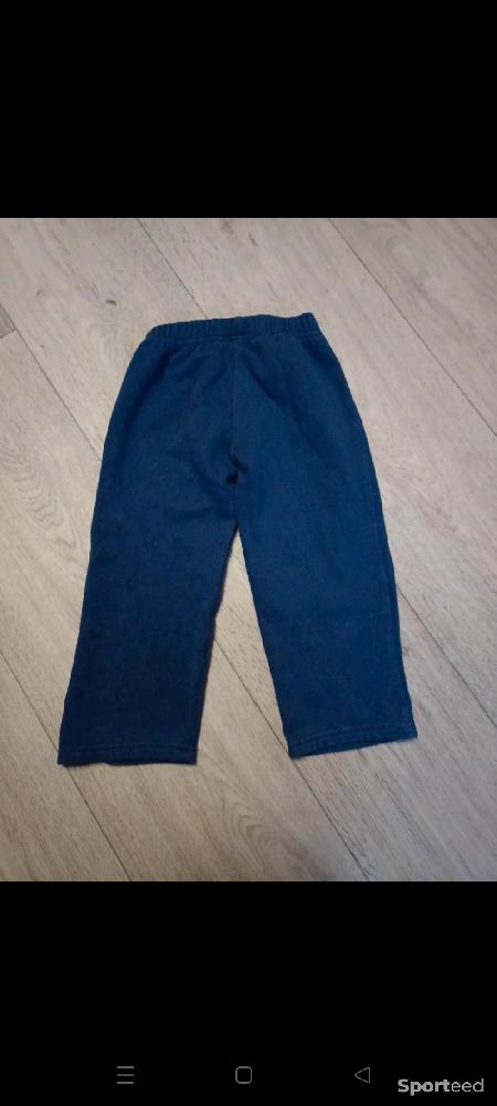 Sportswear - 75. Pantalon jogging Decathlon 3ans 90-98cm  - photo 2