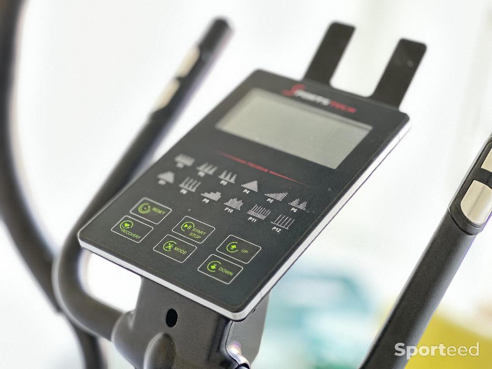 Velo Elliptique Sportstech CX2 Velo d occasion Equipements Fitness Cardio training 12 04 2023 Sporteed