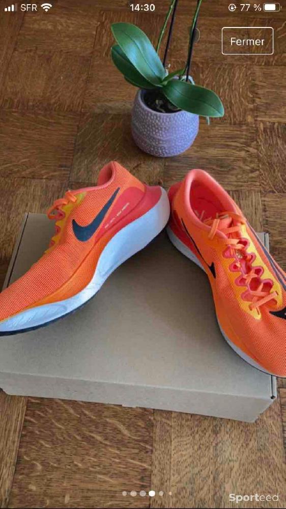 Athlétisme - Baskets Nike Zoom Fly 5 - photo 3