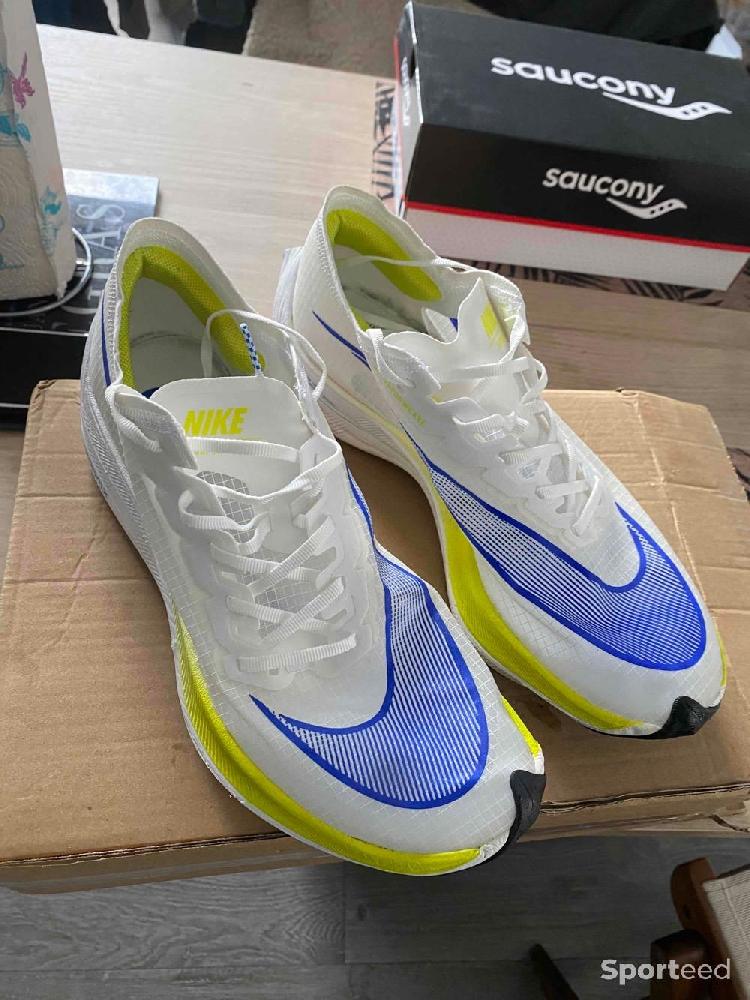 Course à pied route - Chaussure de Running Nike ZoomX Vaporfly Next %2 - photo 2