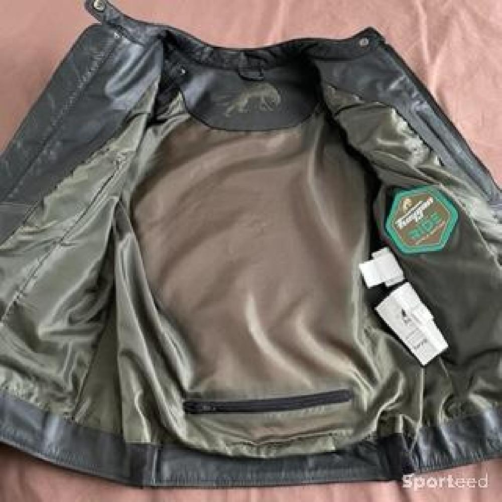 Moto route - Blouson femme cuir pour moto  - photo 3
