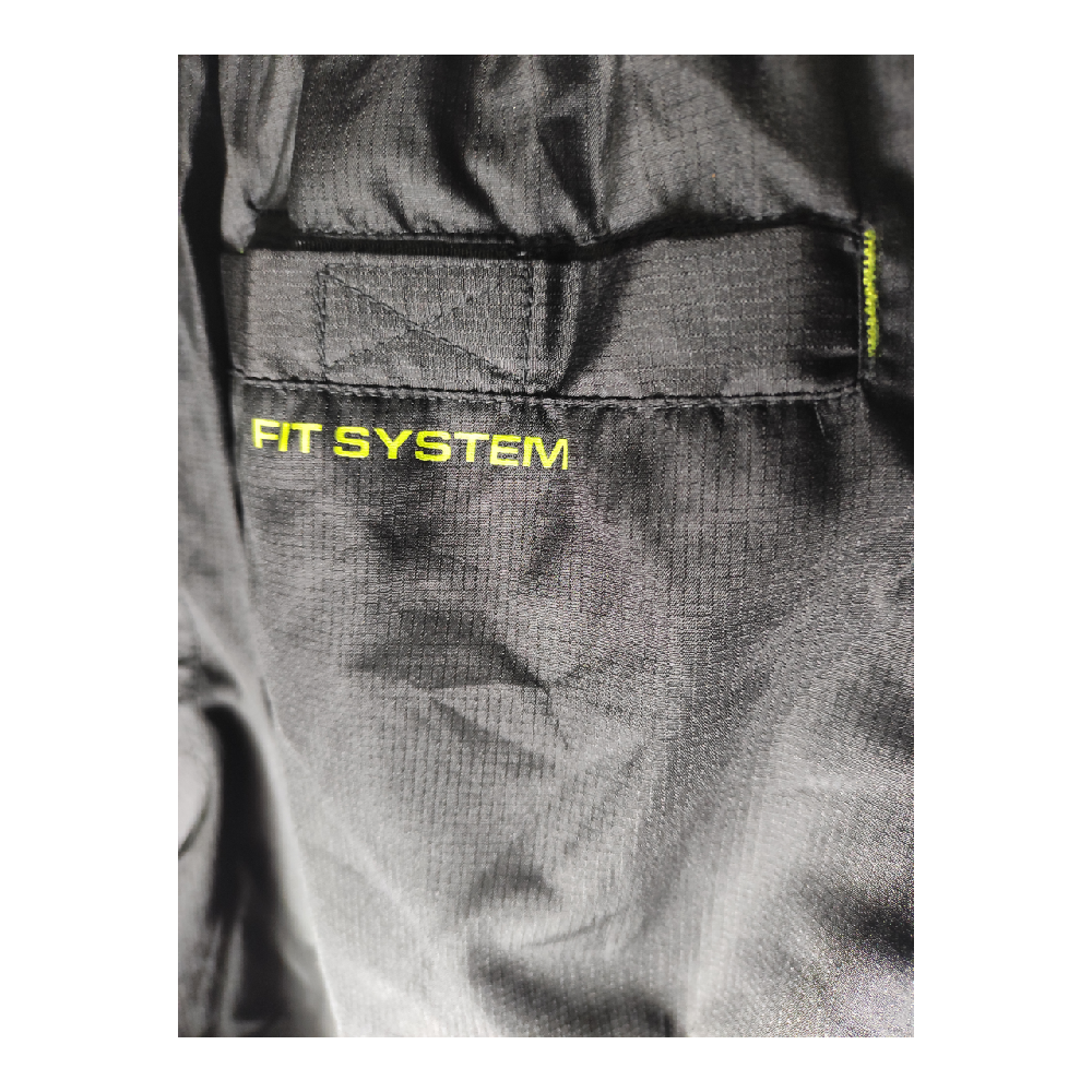 Sportswear - Pantalon noir, tissu fin - photo 4