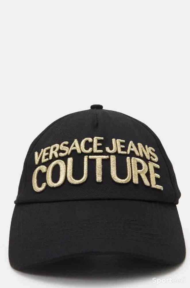 Sportswear - Casquette Versace Jeans Couture Unisex Noir et Or - photo 1