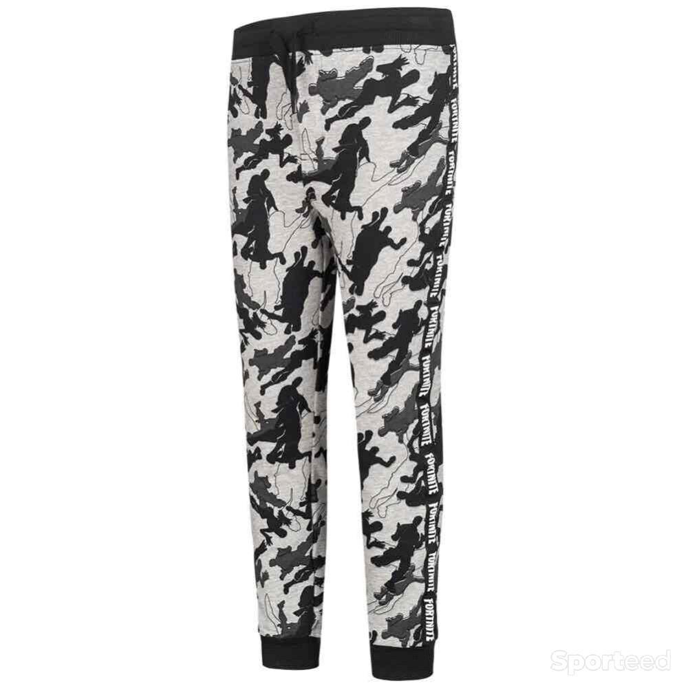 Sportswear - Pantalon Jogging Fortnite Militaire Garçon - photo 1