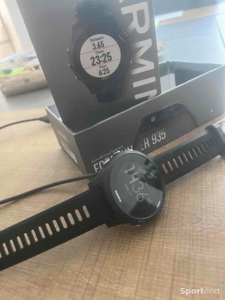 Triathlon - Montre GPS connectée Garmin 935 avec Cardio au poignet, 200 euros  - photo 3