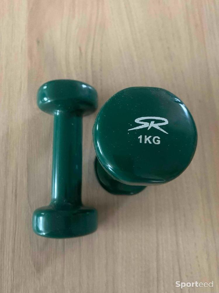 Musculation - Vends paires d'haltères 1kg - photo 1