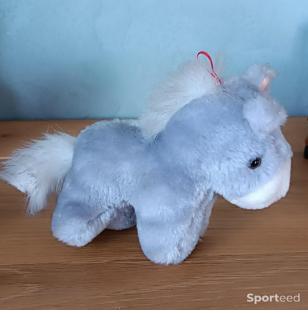 Equitation - Cheval en peluche gris - photo 2