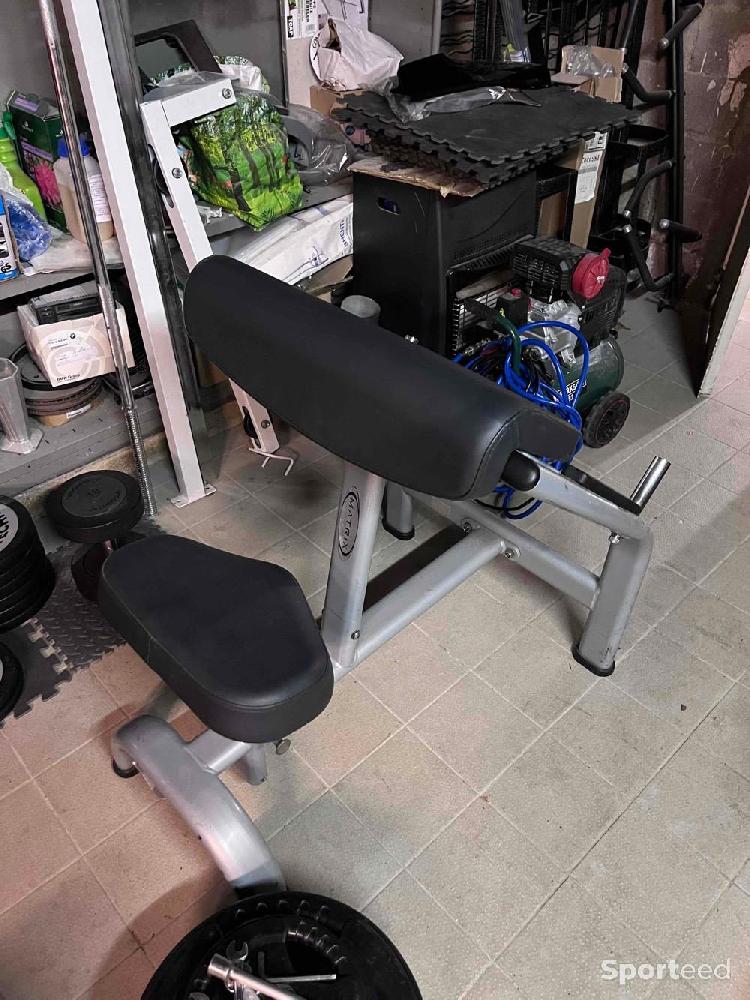 Musculation - Lot de banc et support musculation professionnel - photo 3