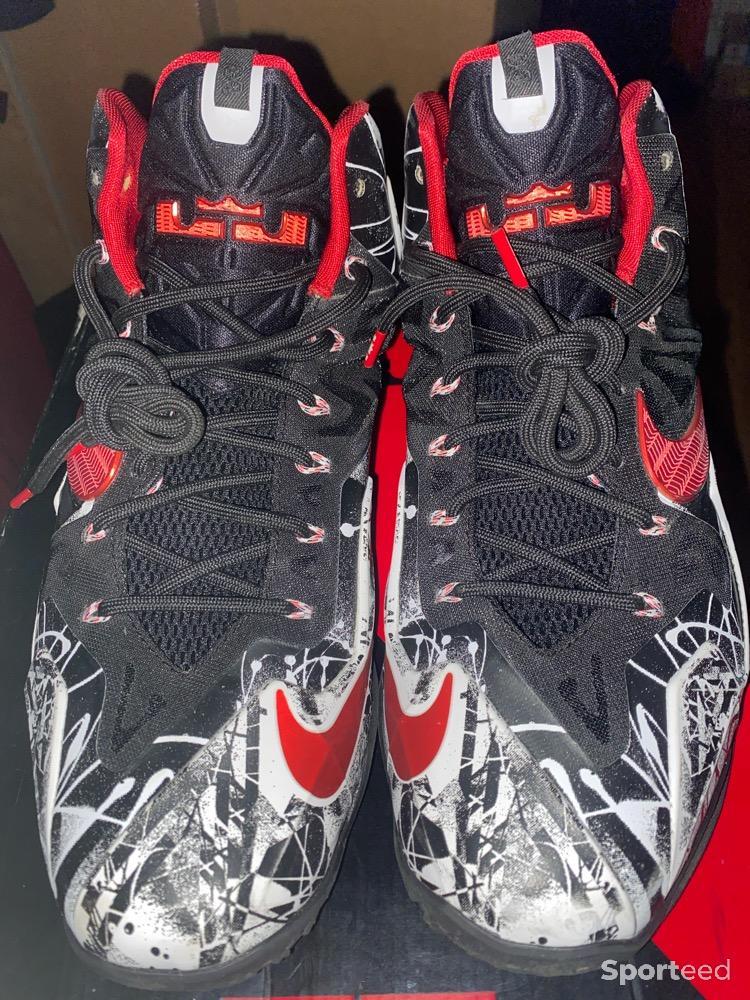Basket-ball - Nike Lebron XI Graffiti 45.5/11.5us - photo 2