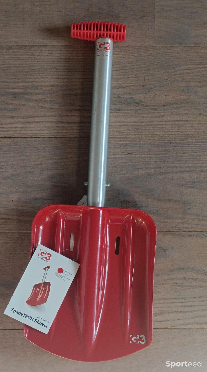 Pelle G3 Spade Tech Shovel T Grip Rouge Neuf avec etiquette neuf Equipements Ski de randonnee 25 10 2024 Sporteed