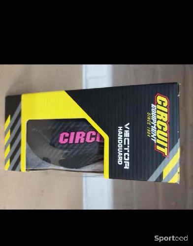 Protège main neuf circuit equipment