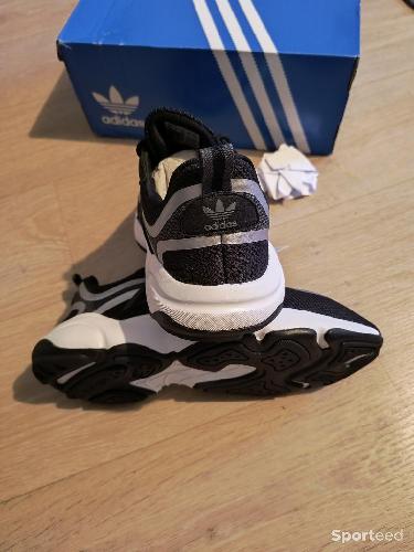 Sportswear - Baskets chaussures Adidas noir neuves  - photo 6