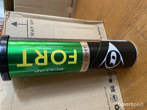 Tennis - Carton de 18 tubes de balles dunlop fort  - photo 4