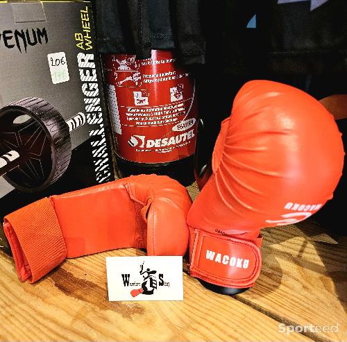 Mitaines de Karaté - Wacoku - Rouge approuvées WKF