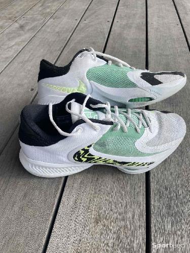 Basket-ball - Baskets Nike Zoom Feak 4 - photo 6