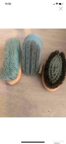 Lot de 3 brosses enfant 