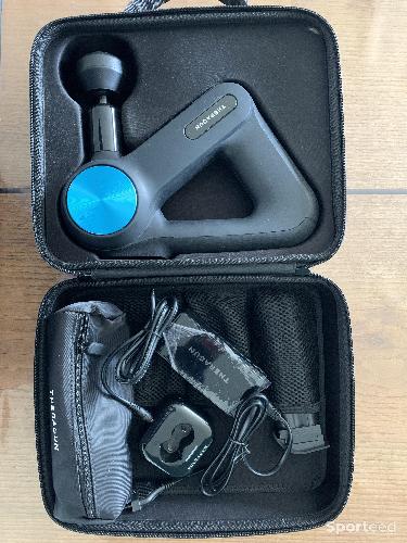 Accessoires électroniques - Pistolet de massage THERABODY Theragun PRO noir - photo 4