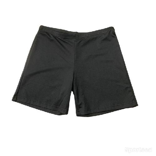 Short de course à pied 