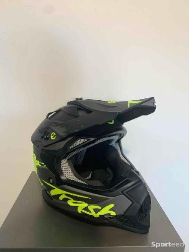 Moto cross - Casque de moto Trash - photo 6